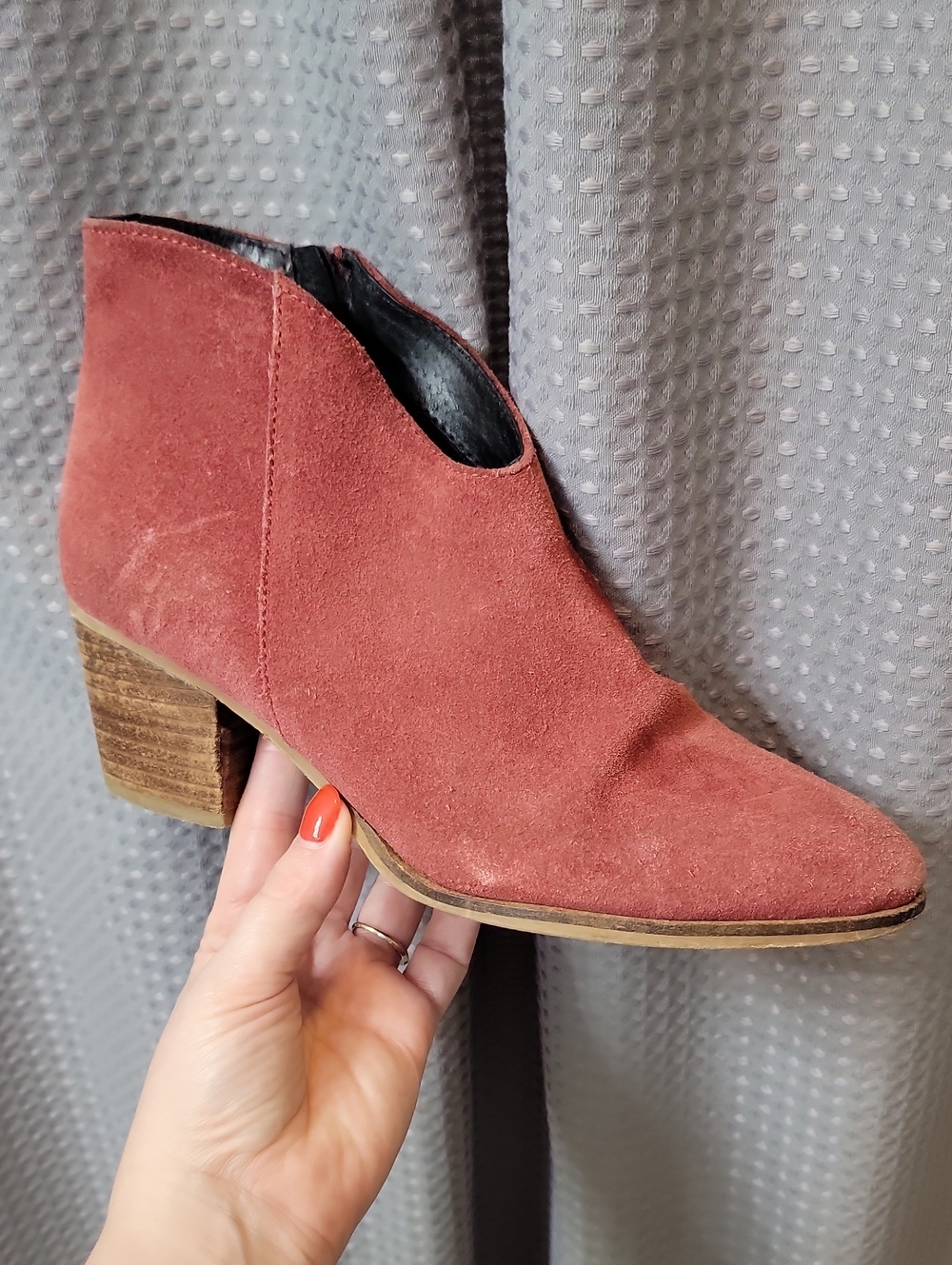 Jeffrey Campbell Le Chic Suede Cut Out Bootie Size 7.5